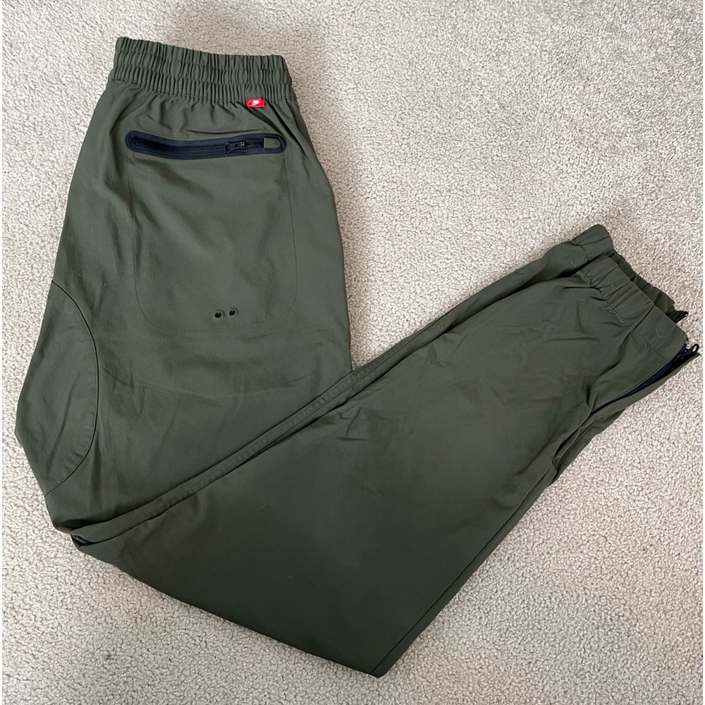 Men’s Joggers - size Large